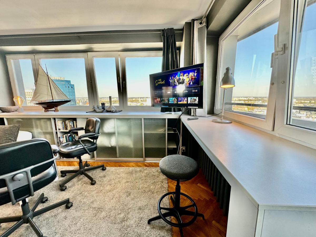 Super Apartament Grey Centrum 2X Metro Fast Wifi 300 Mbs Netflix Appletv Smarttv Spotify Panorama Miasta วอร์ซอ ภายนอก รูปภาพ
